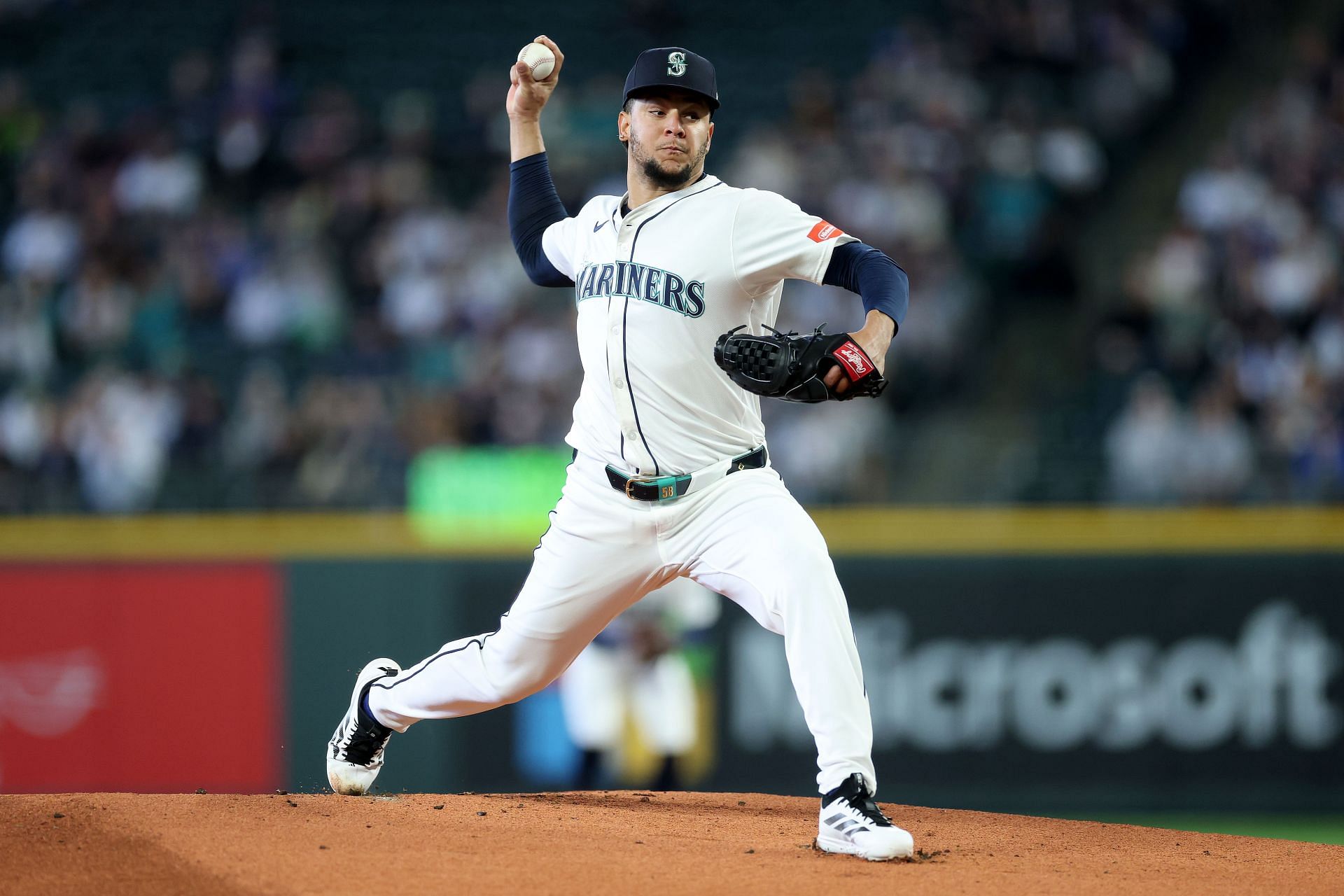 Luis Castillo Contract